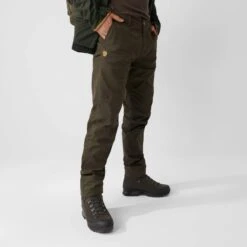 FJÄLLRÄVEN SÖRMLAND TAPERED TROUSERS M Herren - Trekkinghose -Globetrotter Verkäufe 5637532696 e soermland tapered trousers m fjaellraeven 24