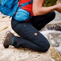 FJÄLLRÄVEN KAIPAK TROUSERS CURVED W Damen - Trekkinghose -Globetrotter Verkäufe 5637765592 ab kaipak trousers curved w fjaellraeven 24