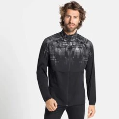 Odlo JACKET ZEROWEIGHT PRO WARM REFLECT Herren - Windbreaker 9 Odlo JACKET ZEROWEIGHT PRO WARM REFLECT Herren - Windbreaker -Globetrotter Verkäufe 5637769620 h jacket zeroweight pro warm reflect odlo 24