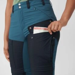 FJÄLLRÄVEN ABISKO MIDSUMMER ZIP OFF TROUSERS W Damen - Trekkinghose 30 FJÄLLRÄVEN ABISKO MIDSUMMER ZIP OFF TROUSERS W Damen - Trekkinghose -Globetrotter Verkäufe 5637808726 o abisko midsummer zip off trousers w fjaellraeven 24