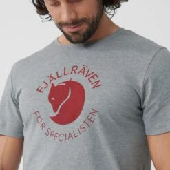 FJÄLLRÄVEN FOX T-SHIRT M Herren - T-Shirt 13 FJÄLLRÄVEN FOX T-SHIRT M Herren - T-Shirt -Globetrotter Verkäufe 5637915685 f fjaellraeven fox tshirt m fjaellraeven 24 1
