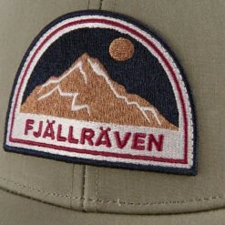 FJÄLLRÄVEN BADGE LÅNGTRADARKEPS Unisex - Cap -Globetrotter Verkäufe 5637915840 c badge langtradarkeps fjaellraeven 24