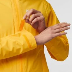 Jack Wolfskin PACK & GO SHELL W Damen - Regenjacke -Globetrotter Verkäufe 5637929205 s pack go shell w jack wolfskin 24