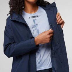 FRILUFTS SAKATA HOODED PARKA Damen - Regenjacke -Globetrotter Verkäufe 5637933295 t sakata hooded parka frilufts 24