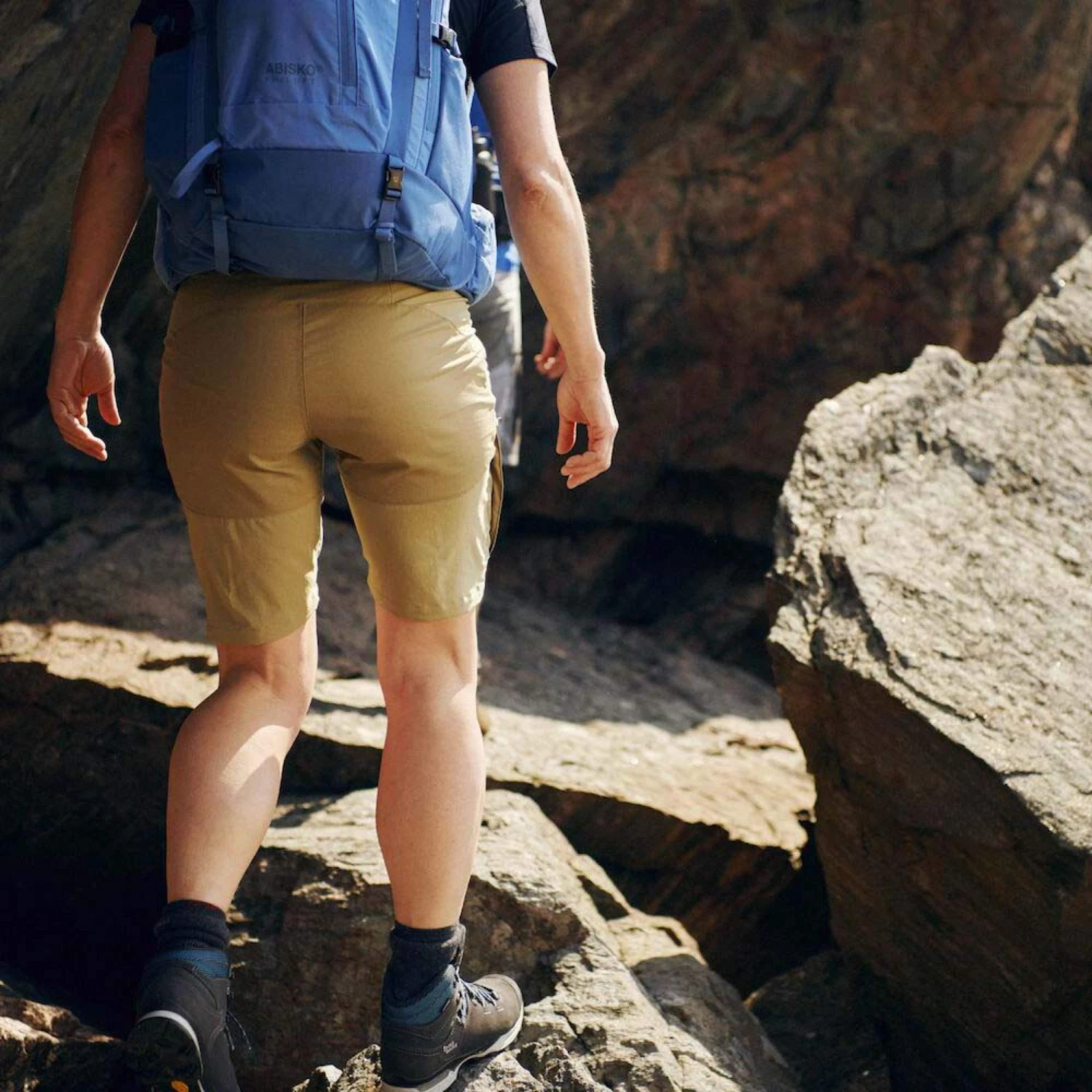 FJÄLLRÄVEN ABISKO MIDSUMMER SHORTS W Damen - Shorts 12 FJÄLLRÄVEN ABISKO MIDSUMMER SHORTS W Damen - Shorts – Bild 12